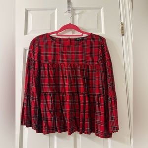 Adorable Madewell top! Back button detail!